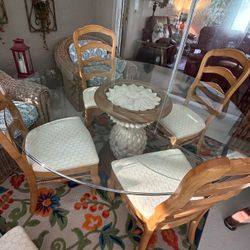 STANLEY FURNITURE 66” Round Glass Dining Table & 6 Chairs