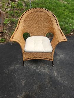 Gorgeous Unique Wicker Chair