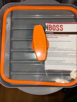 Like new. Bacon boss cooker