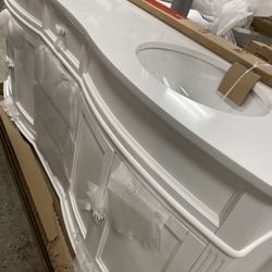 72 Inch Beautiful Vanity 