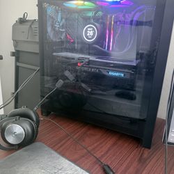 Custom Gaming PC