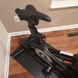 Nordic Track Commercial S22i Studio Cycle