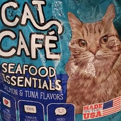 Dry Cat Food 11 Pound Bags