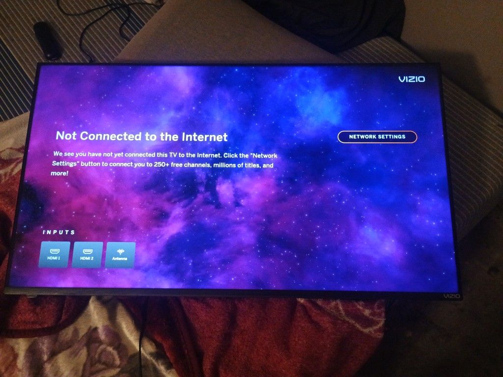 Vizio TV 45 INCH