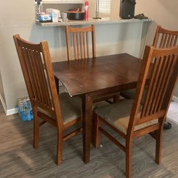 Solid Wood Dining Table Set – 4 Chairs – Great for Apartment or Small Space