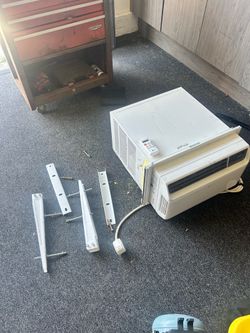 LG 10000 BTU Inverter Window AC