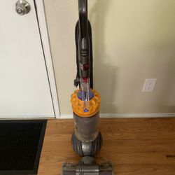 Dyson Ball Multi Floor Vacuum