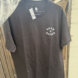 NWT Born & Raised Large Tee - Delivery Available 