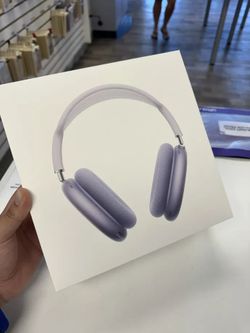 Apple - AirPods Max (USB-C) (Brand New)| $5 Down | Payment plan available