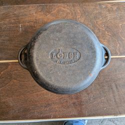 4 Lodge cast iron 6 inch pans