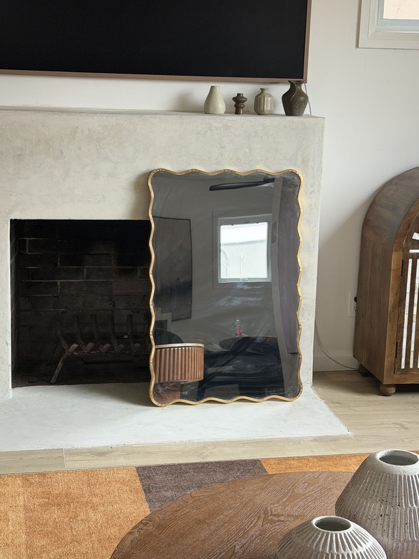 36”x24” Scalloped Gold Wavy Accent Mirror
