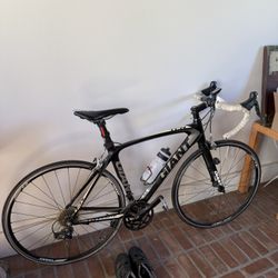 Giant Road Bike 