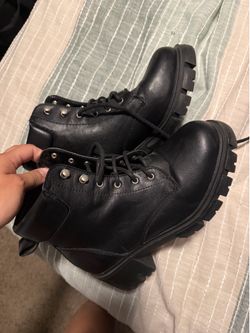 Size 8W Black Faux Leather Lug Sole Combat Boots