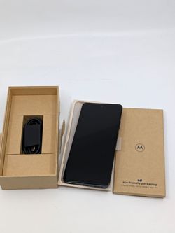 For parts only:Motorola Moto Edge 2022, 128GB + 6GB RAM, Mineral Gray - Unlocked