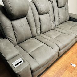 Beautiful Grey Leather Dual  Recliner Sofa