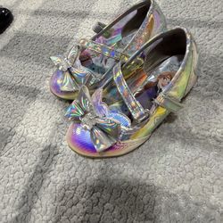 Se venden Zapatos Talla 6