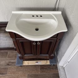 24” Vanity Combo with Mirror