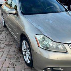 2008 Infiniti M35