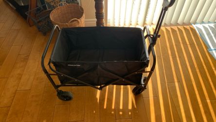 Collapsible wagon by Ovente