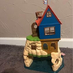 Calico Critters Like New. Seaside Resort And Ship. Like New. Perfect Condition