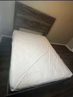 Queen mattress BRAND NEW