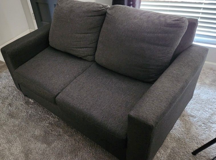 Couch/Sofa For Sale $100