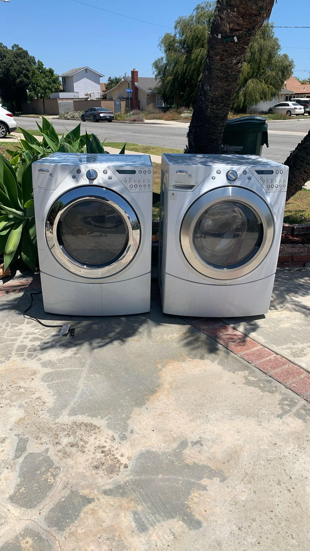 Whirlpool Washer And Dryer (gas)