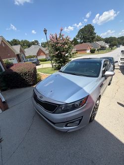 Kia Optima Silver 4-Door Sedan