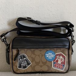 Star Wars X Coach Graham Crossbody In Signature Canvas With Patches