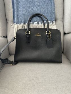 Coach Purse With Strap For Shoulder