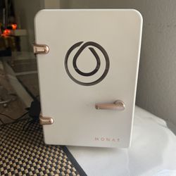 Mini Refrigerador For Makeup