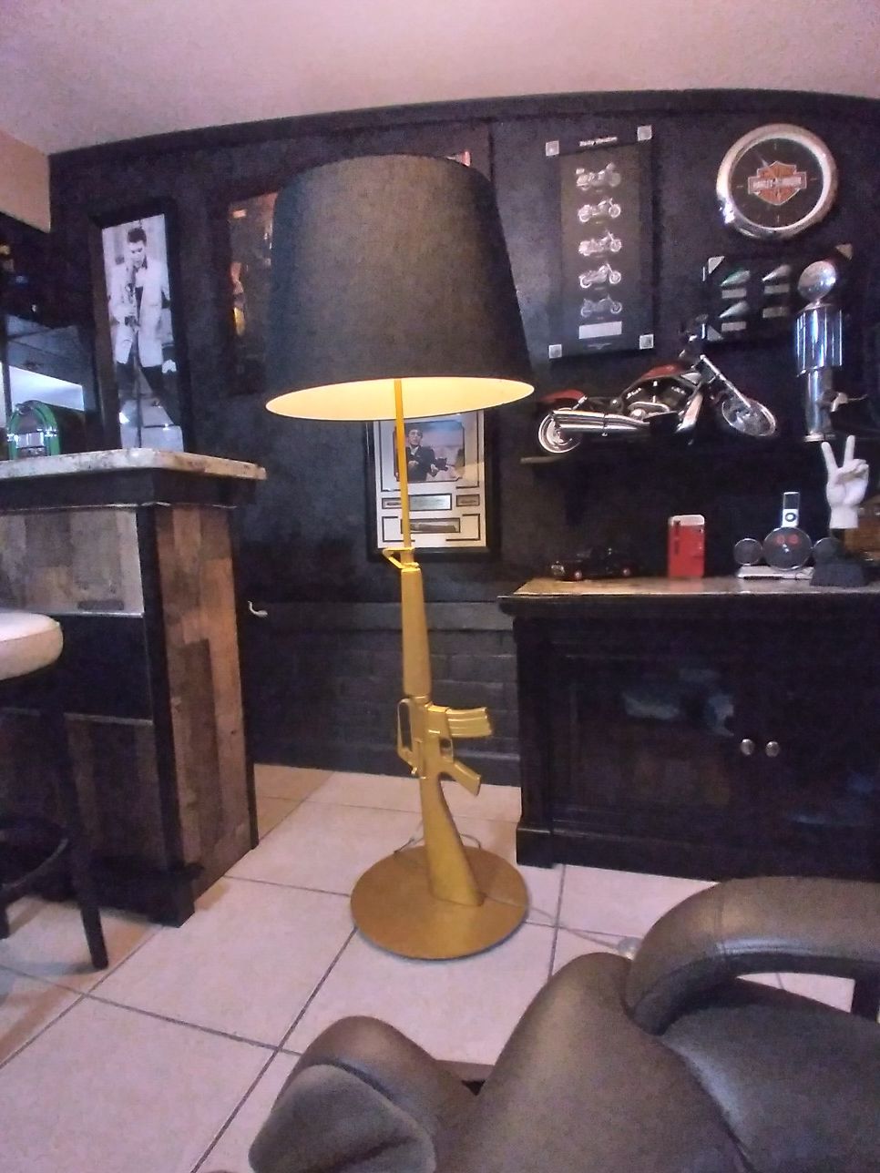 Floor lamp