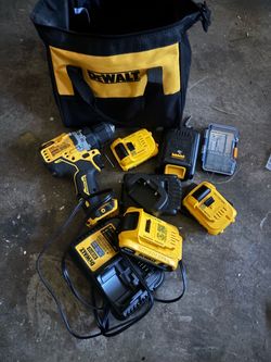 DeWalt 20V Brushless Drill Set with Batteries and Charger