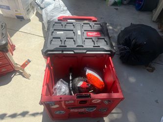 Pack out