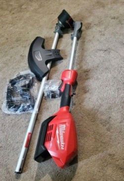 Milwaukee M18 FUEL 18-Volt Lithium-Ion Cordless Brushless String Grass Trimmer with Attachment Capability (Tool-Only)