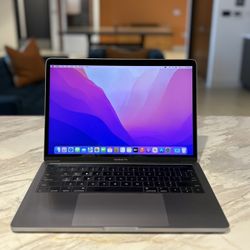 MacBook Pro 13” (2016) – i7 / 16GB RAM / 500GB SSD – Great Condition 