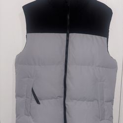 Men’s Black/Grey Puffer Vest Jacket (Size: L/XL)