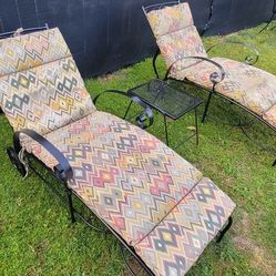Wrought Iron Lounge Chairs Set
