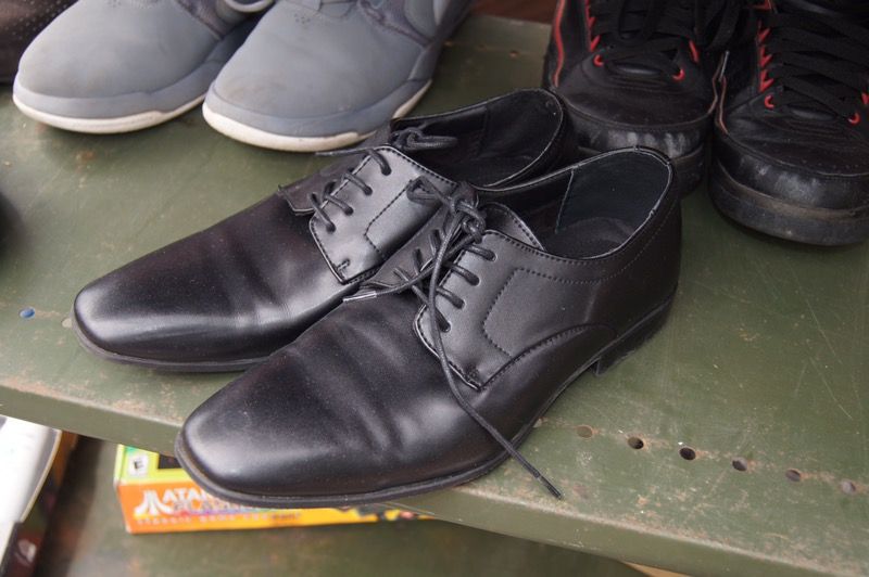 Men's dress shoes size 8 1/2