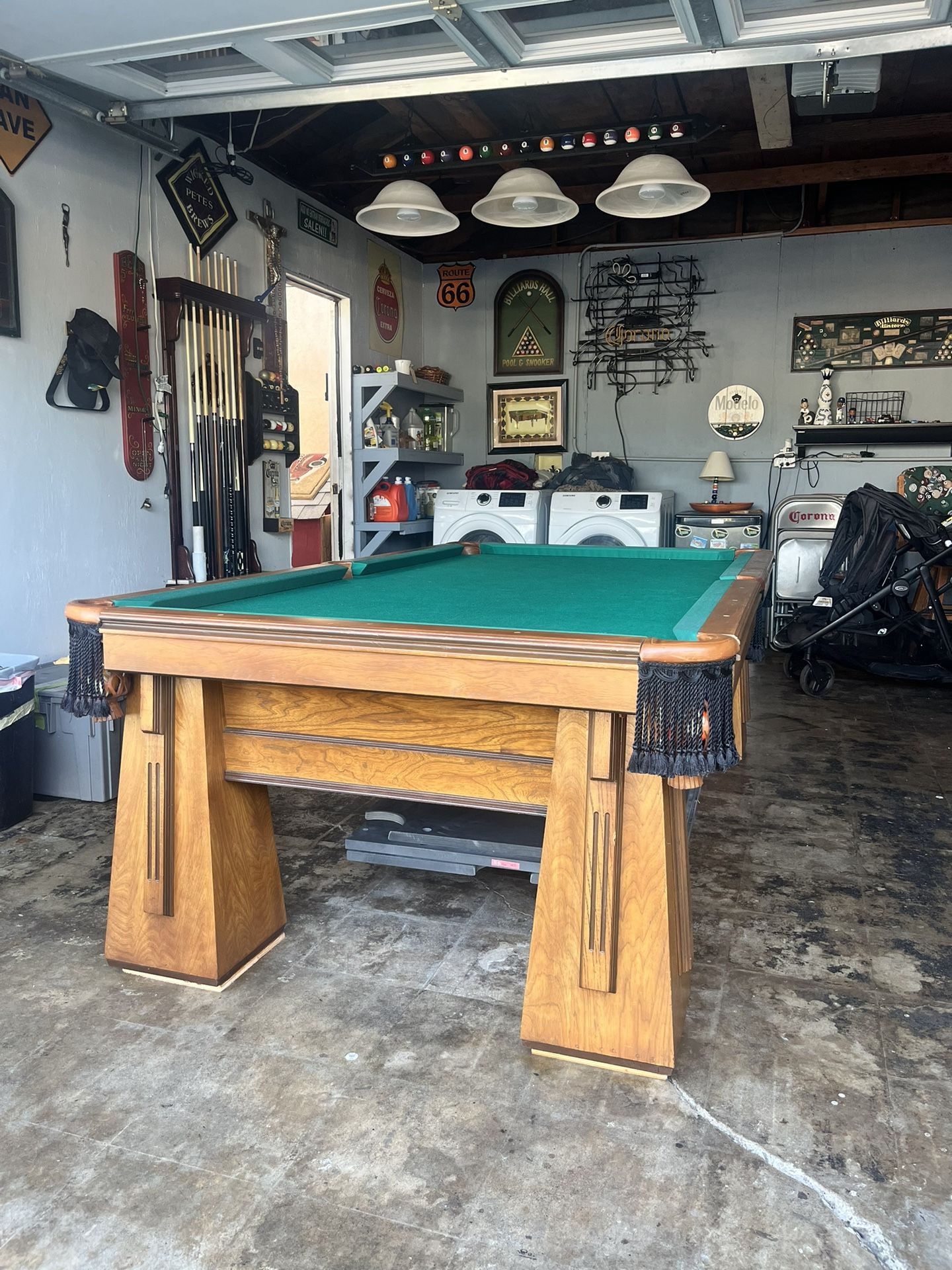 Pool Table ( Free Delivery & Set Up )