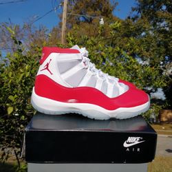 New Air Jordan 11 Retro Cherry Men Size 6