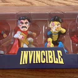 SDCC 2026 Exclusive Invincible 4 pc Bloodsplatter Figure Set-MAKE OFFER!! !!