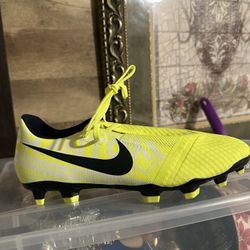 Soccer Shoes 