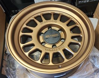 Brand new method 17" wheels Toyota Tacoma Tundra SEQUOIA LAND CRUISER 4RUNNER LEXUS GX550
