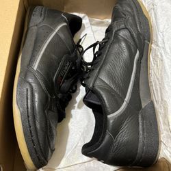 Adidas Used 10.5