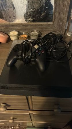 Sony PlayStation 4