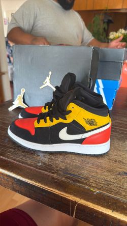 Nike Air Jordan 1 Mid
