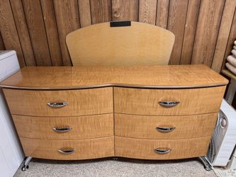 Queen bedroom set