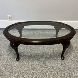 Ethan Allen Coffee Table Oval