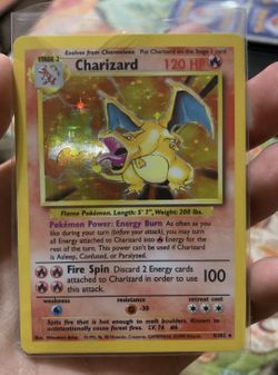 Holographic Base Set Unlimited Charizard